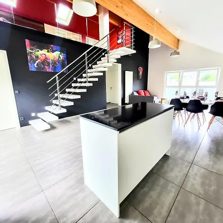 Calm And Modern * Eischen