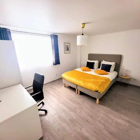 Apartment Calm And Modern