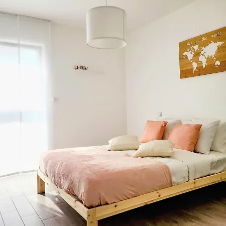 Calm And Modern * Eischen