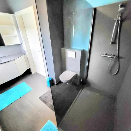 Apartment Calm And Modern Eischen