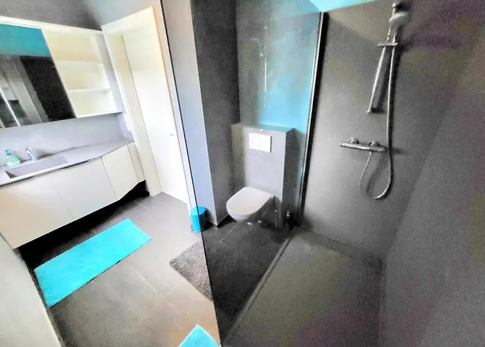 Apartment Calm And Modern Eischen