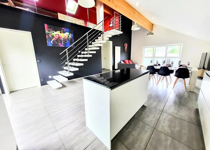 Calm And Modern * Eischen